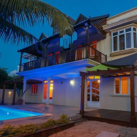 Isola Bella Luxury Villa La Gaulette Εξωτερικό φωτογραφία